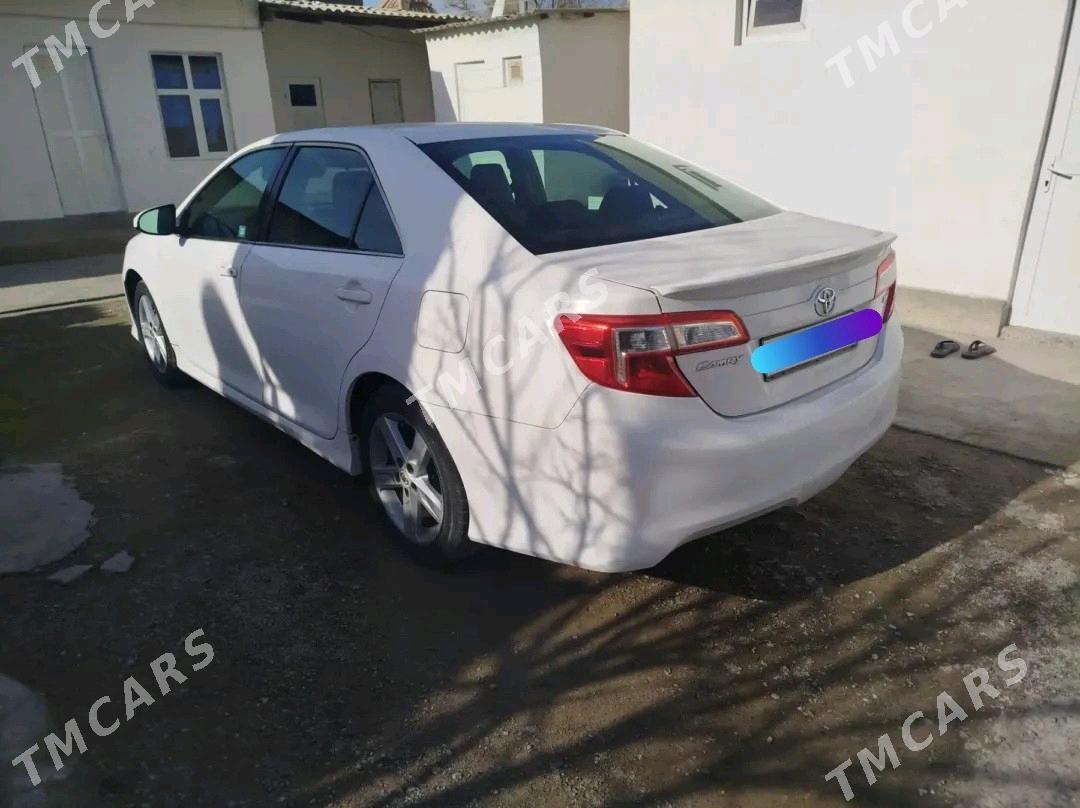 Toyota Camry 2012 - 167 000 TMT - Büzmeýin GRES - img 6