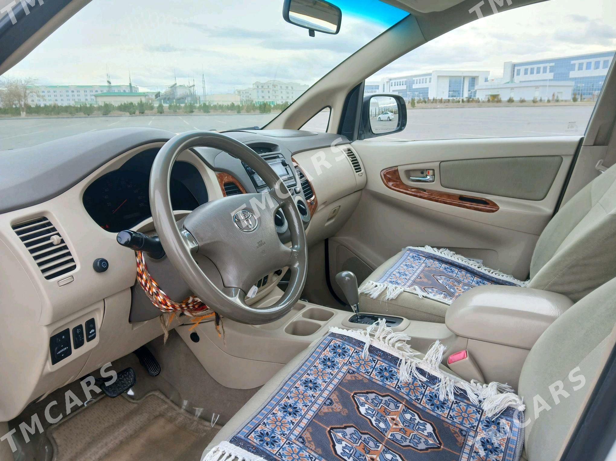 Toyota Innova 2007 - 160 000 TMT - Ашхабад - img 4