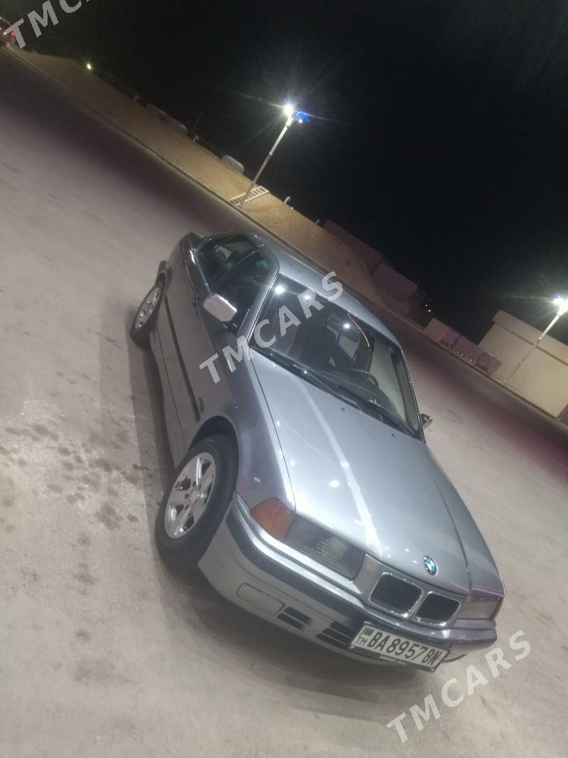 BMW 320 1993 - 40 000 TMT - Balkanabat - img 2