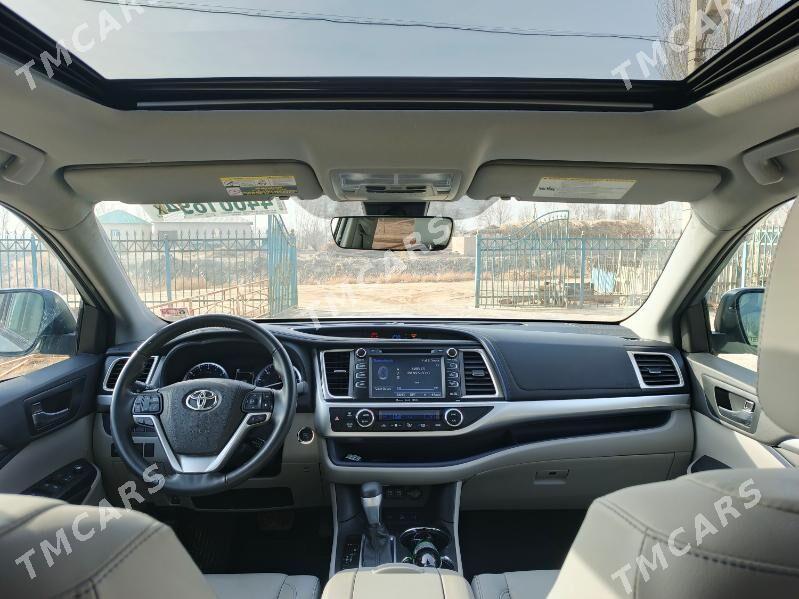 Toyota Highlander 2019 - 460 000 TMT - Губадаг - img 3