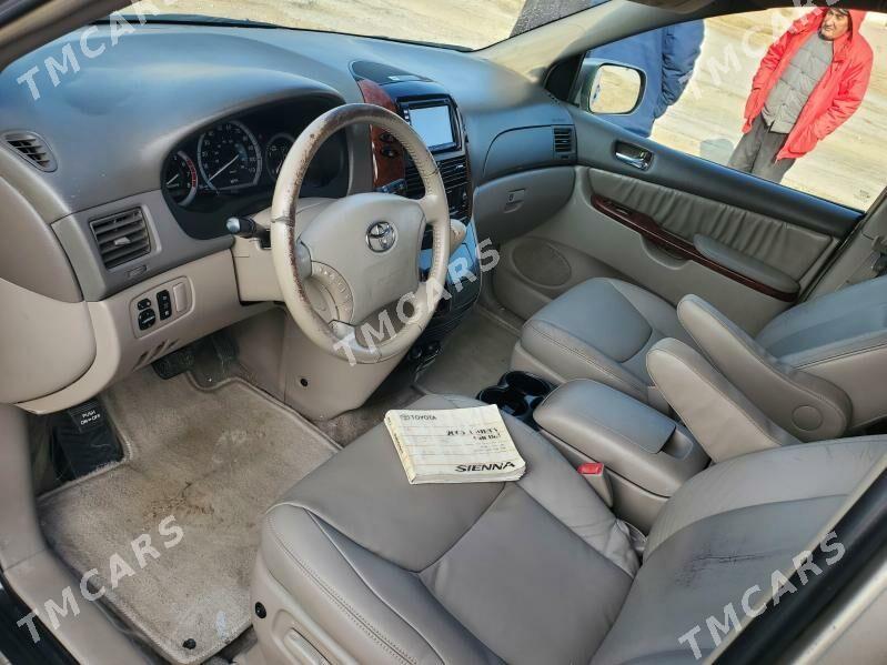 Toyota Sienna 2005 - 199 000 TMT - Ходжамбаз - img 6