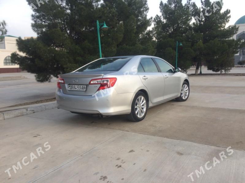 Toyota Camry 2012 - 220 000 TMT - Гёкдепе - img 3