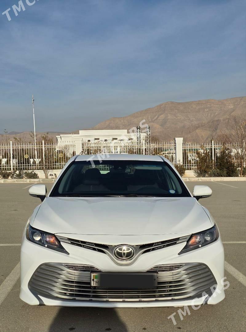 Toyota Camry 2018 - 285 000 TMT - Балканабат - img 2