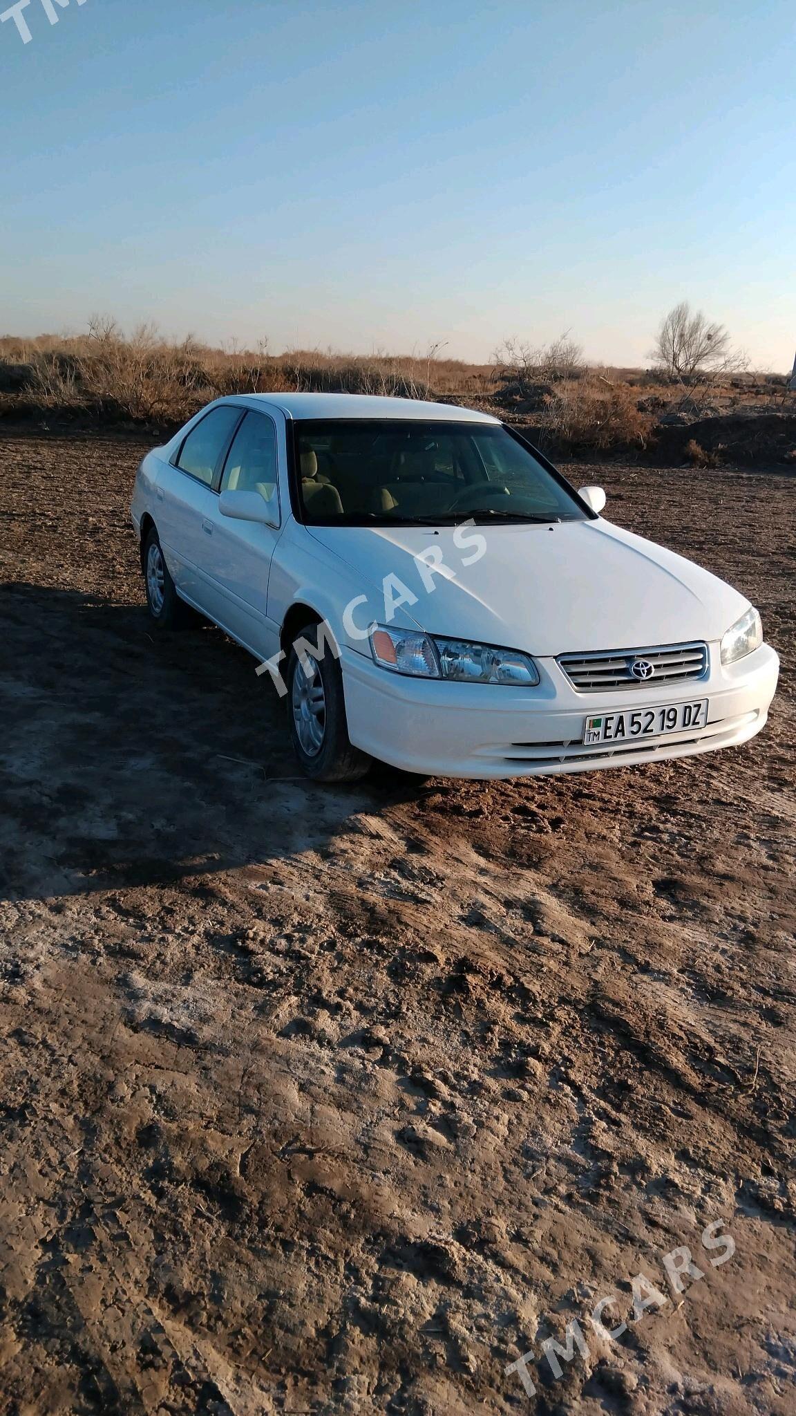 Toyota Camry 2000 - 165 000 TMT - етр. Туркменбаши - img 3