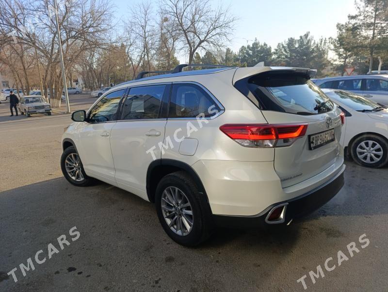 Toyota Highlander 2018 - 410 000 TMT - Мары - img 7