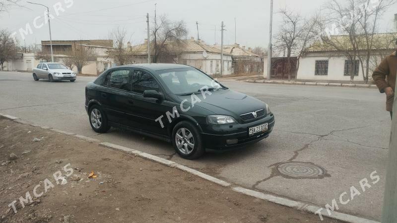 Opel Astra 2000 - 64 000 TMT - Дашогуз - img 3