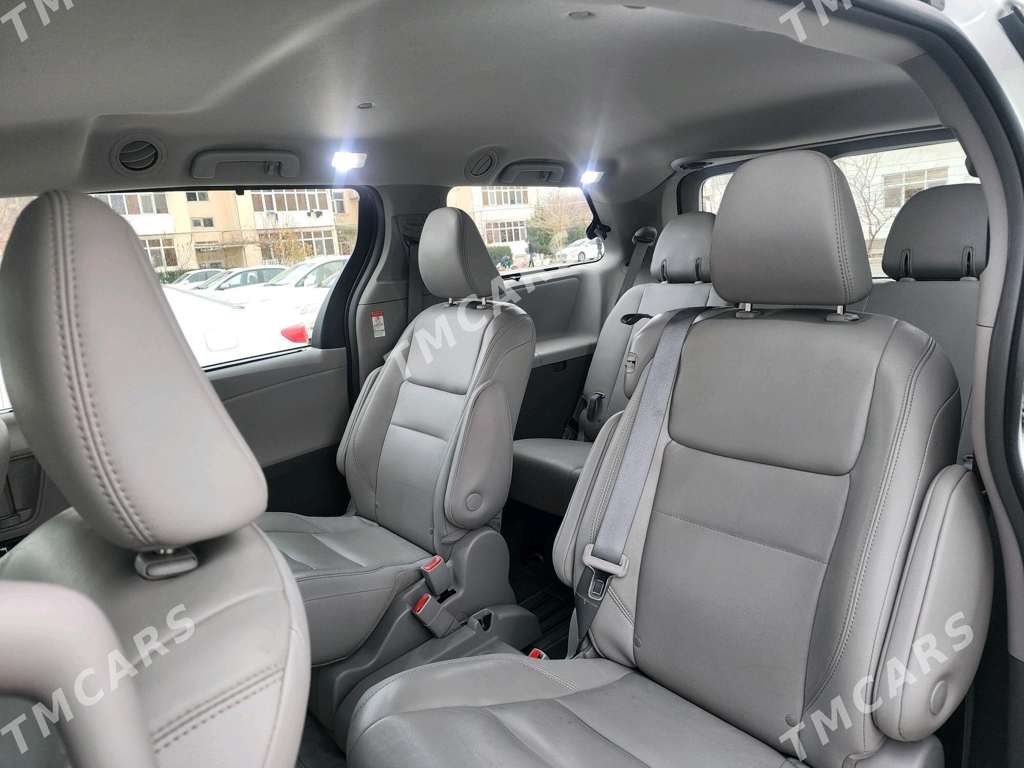 Toyota Sienna 2019 - 410 000 TMT - 9 mkr - img 5