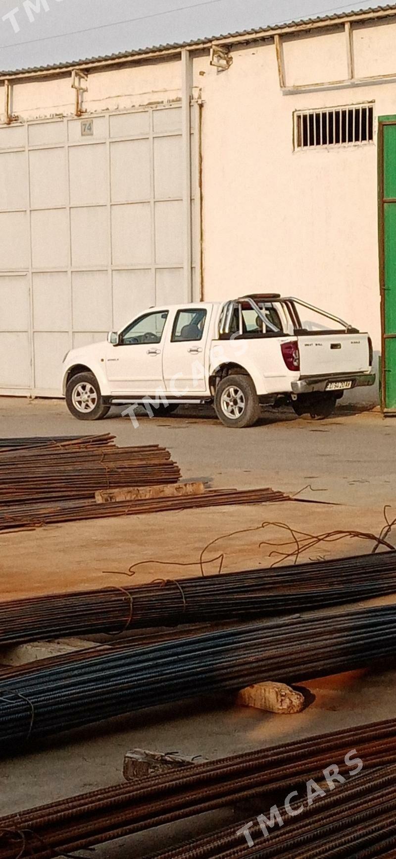 Toyota Hilux 2012 - 130 000 TMT - Aşgabat - img 2