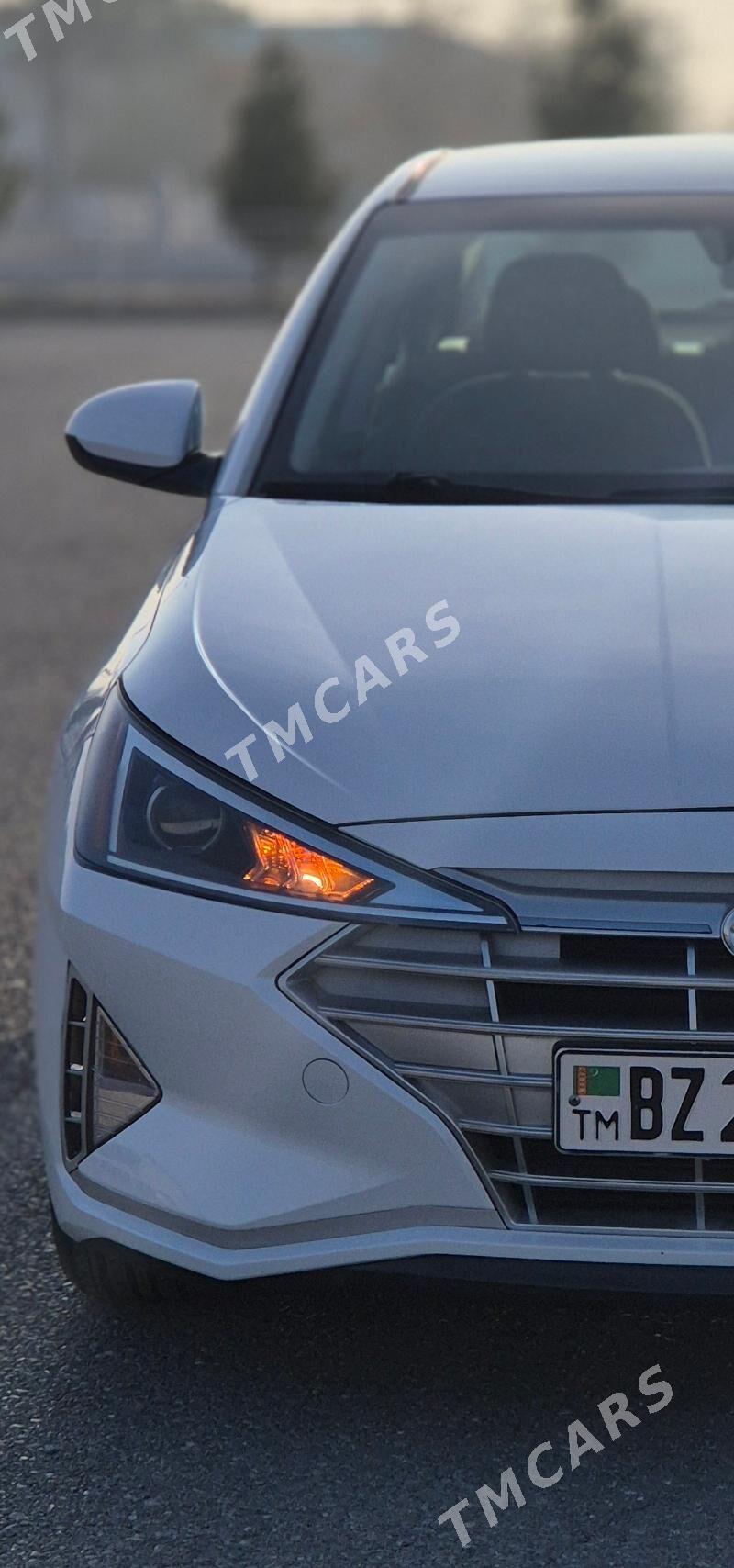 Hyundai Elantra 2019 - 210 000 TMT - Aşgabat - img 2