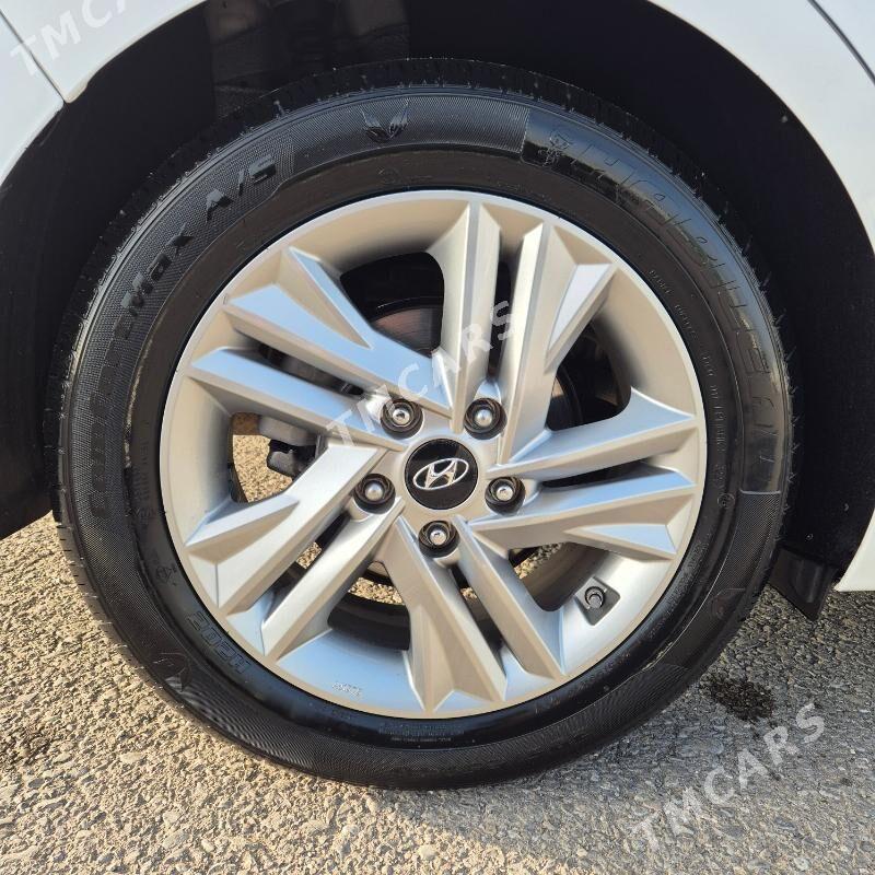 Hyundai Elantra 2019 - 210 000 TMT - Aşgabat - img 8