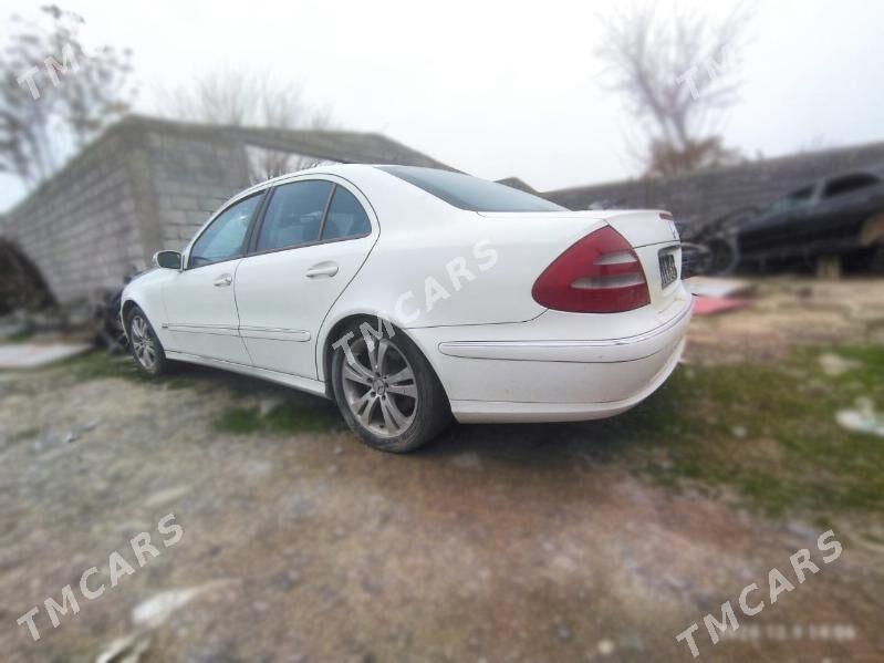 Mercedes-Benz E320 2004 - 115 000 TMT - Aşgabat - img 3