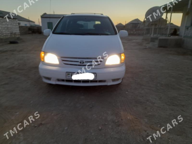 Toyota Sienna 2001 - 125 000 TMT - Эсенгулы - img 7