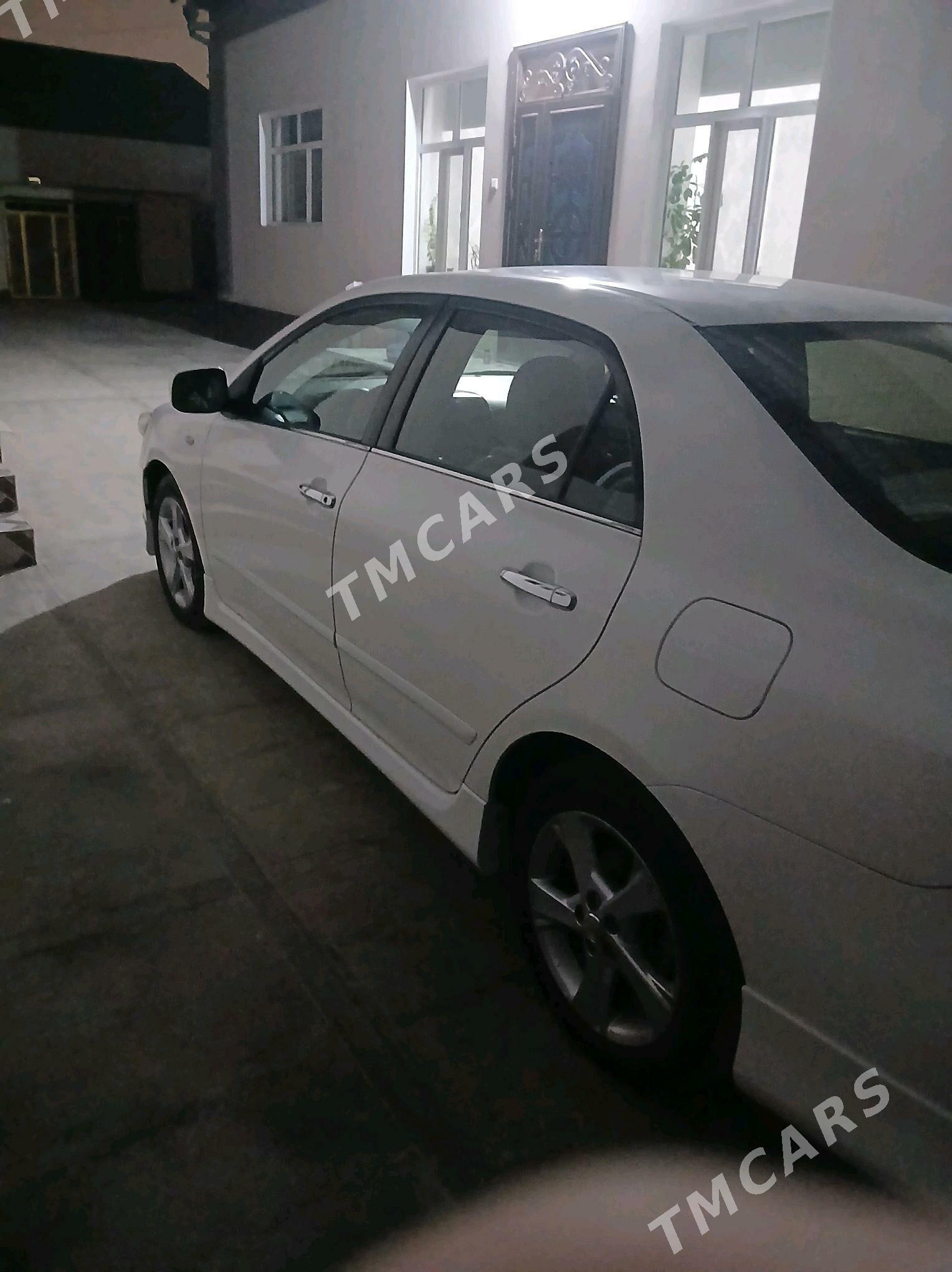 Toyota Corolla 2013 - 170 000 TMT - Чоганлы - img 2