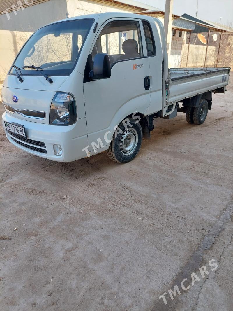 Kia Bongo 2014 - 165 000 TMT - Köneürgenç - img 2