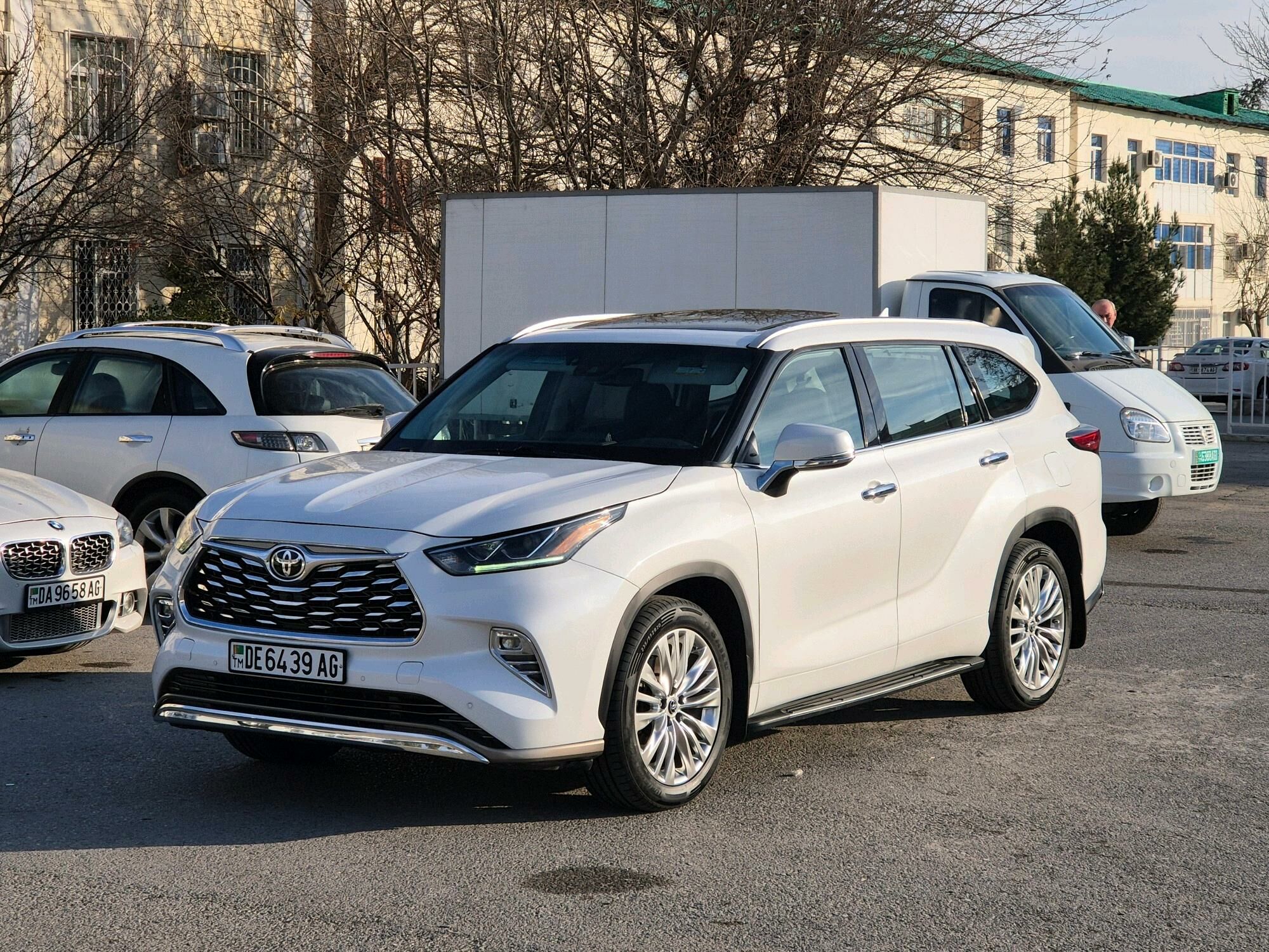 Toyota Highlander 2020 - 473 000 TMT - Ашхабад - img 3