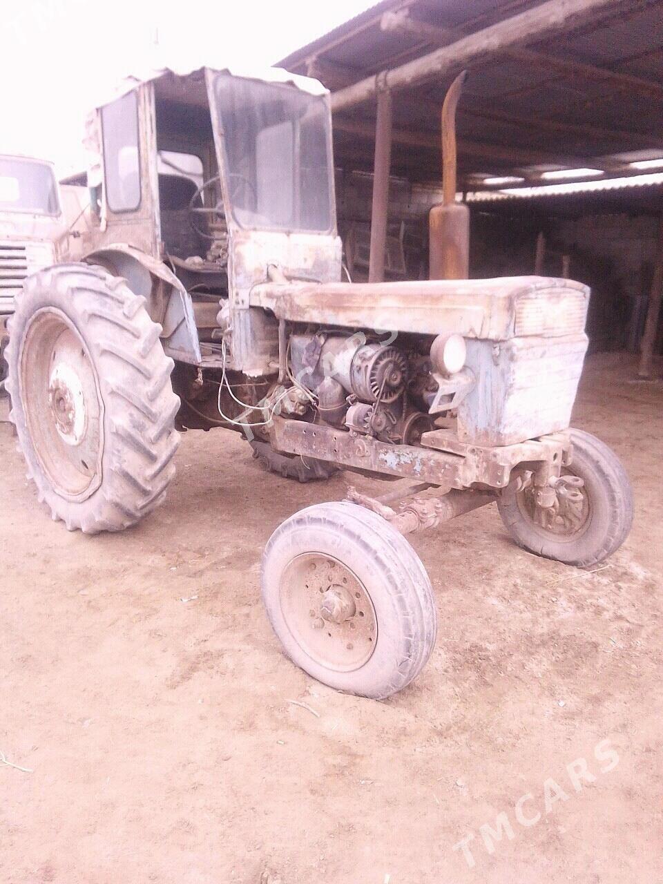 MTZ T-28 1993 - 10 000 TMT - Babadaýhan - img 2