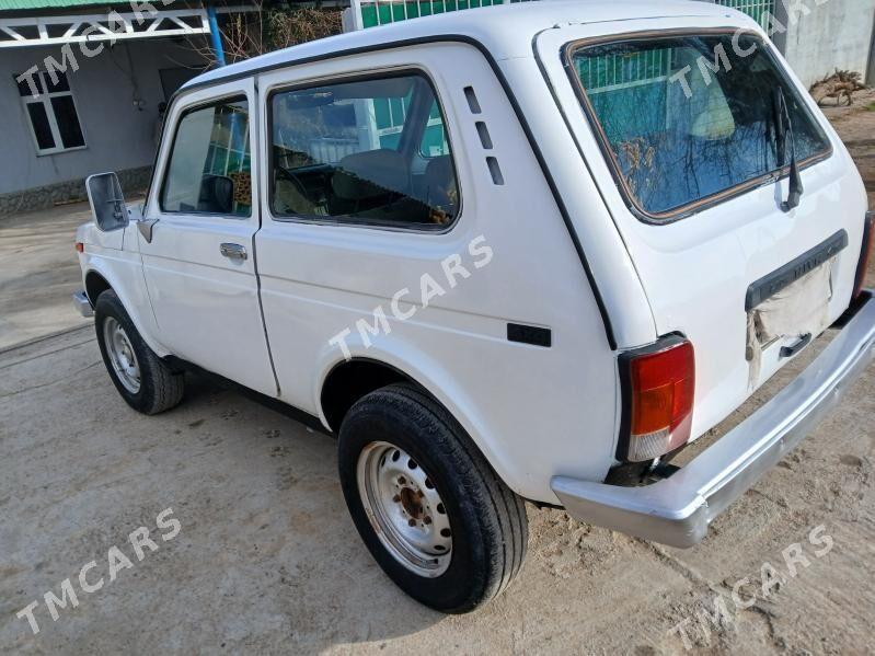 Lada Niva 2005 - 40 000 TMT - Ýaşlyk - img 2