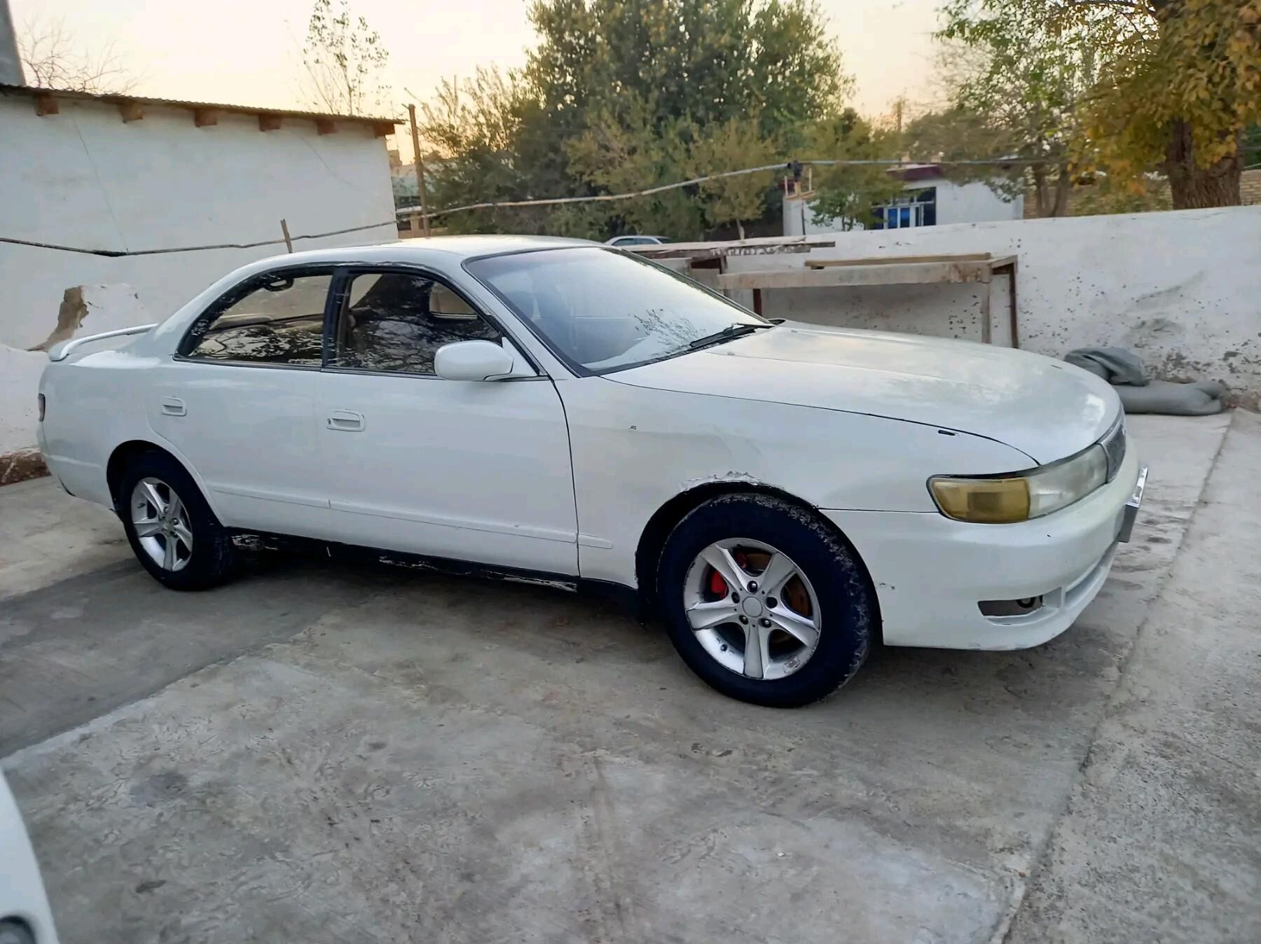 Toyota Corona 1993 - 30 000 TMT - Халач - img 2