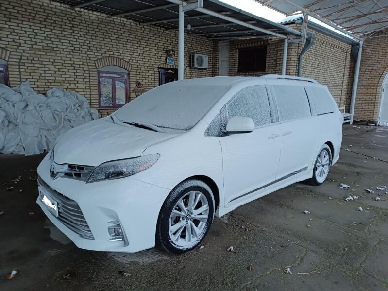 Toyota Sienna 2017 - 450 000 TMT - Mary - img 6