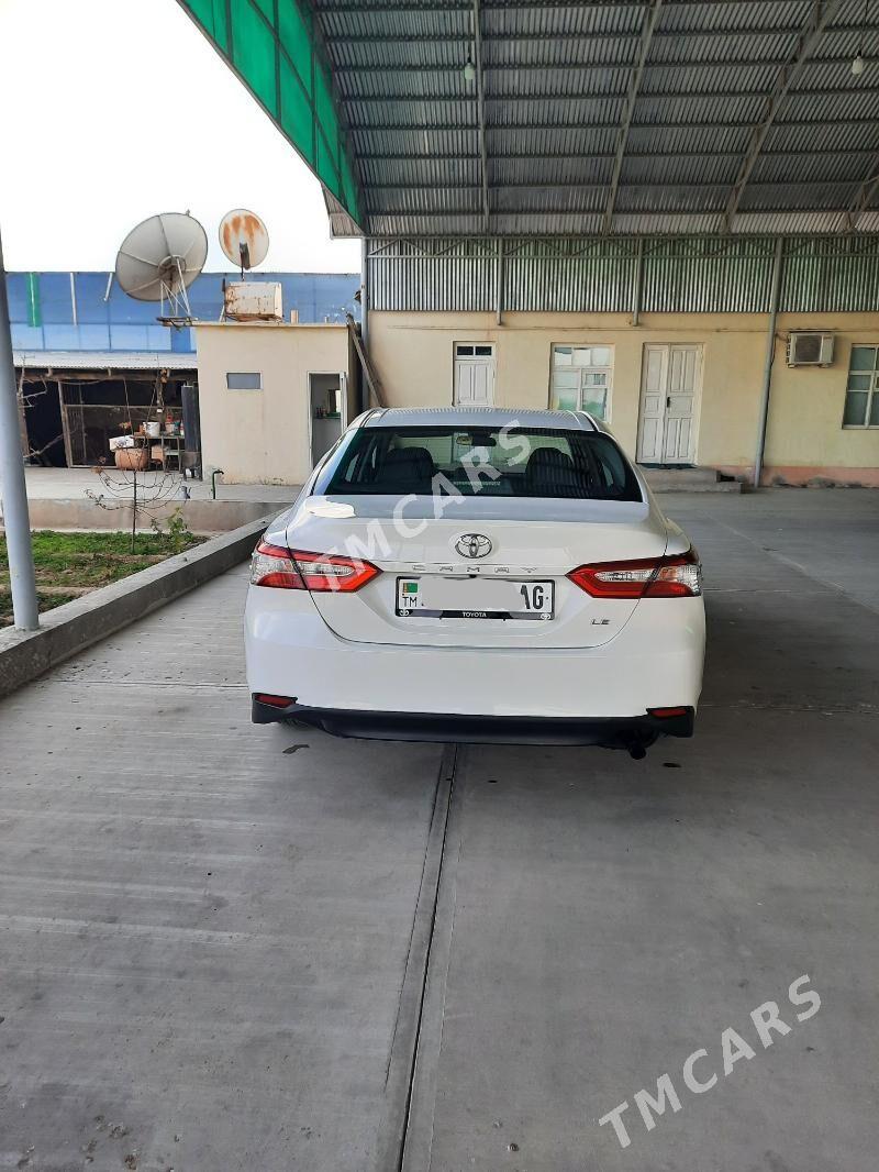 Toyota Camry 2019 - 235 000 TMT - Aşgabat - img 2