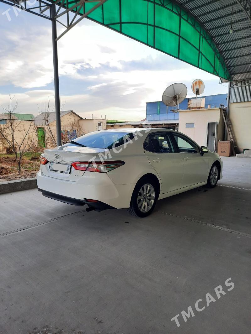 Toyota Camry 2019 - 235 000 TMT - Aşgabat - img 4