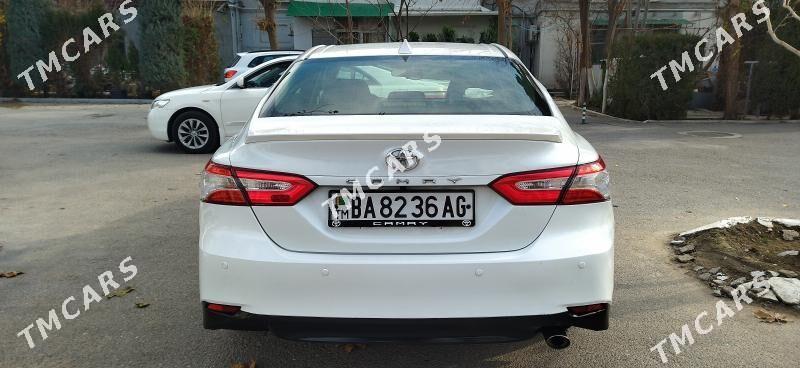 Toyota Camry 2019 - 230 000 TMT - 11 мкр - img 4