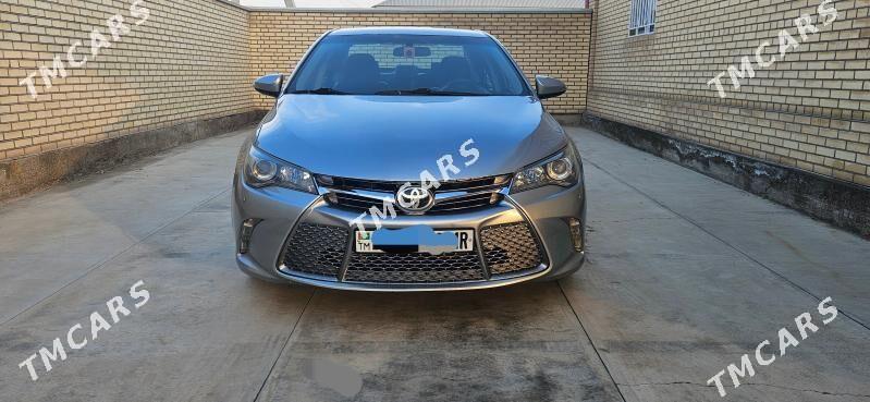 Toyota Camry 2015 - 260 000 TMT - Мары - img 4