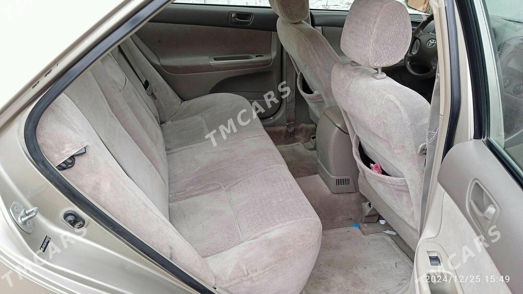 Toyota Camry 2004 - 125 000 TMT - Дашогуз - img 8