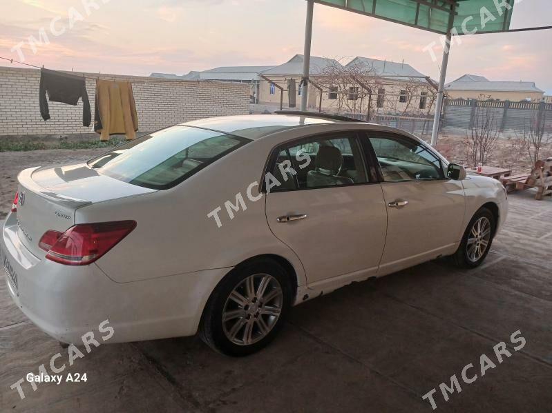 Toyota Avalon 2006 - 170 000 TMT - Мары - img 4