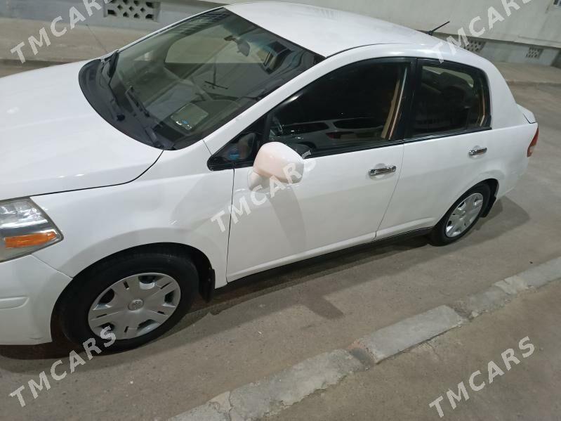 Nissan Versa 2010 - 118 000 TMT - Ашхабад - img 5