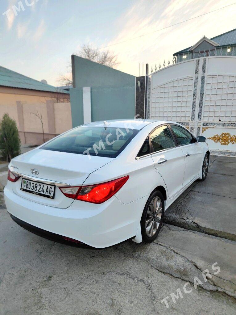 Hyundai Sonata 2010 - 137 000 TMT - Ашхабад - img 2