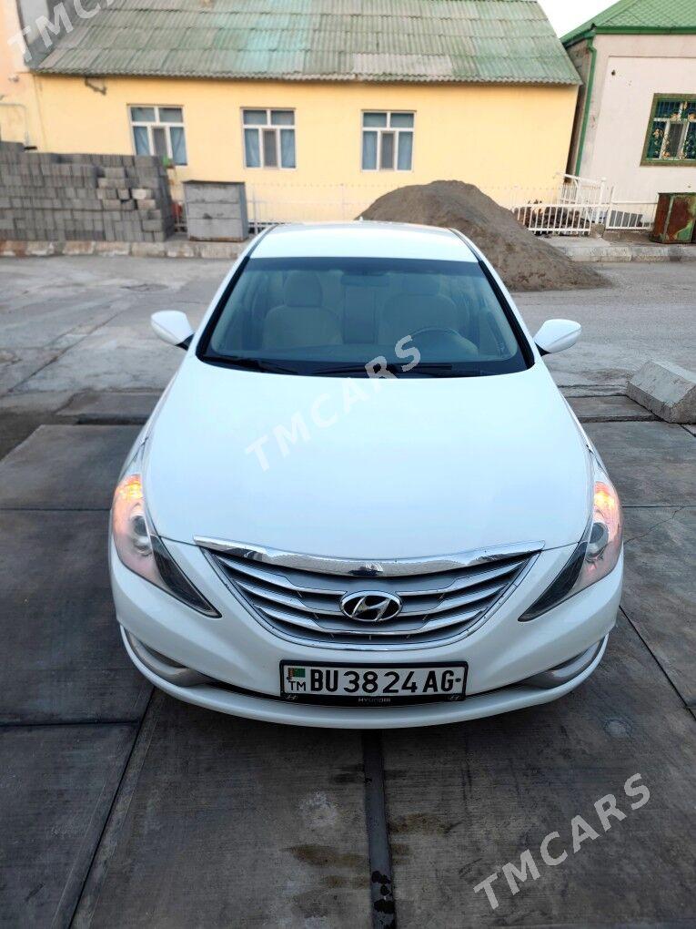 Hyundai Sonata 2010 - 137 000 TMT - Ашхабад - img 3