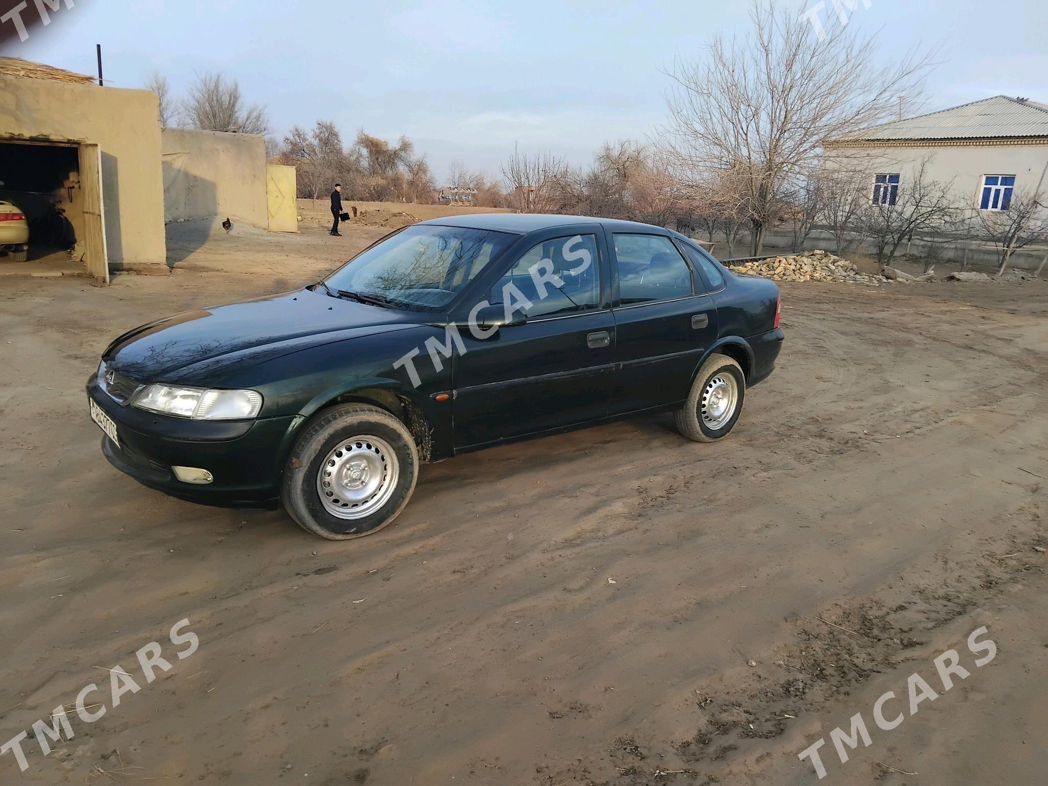 Opel Vectra 1998 - 55 000 TMT - Губадаг - img 4