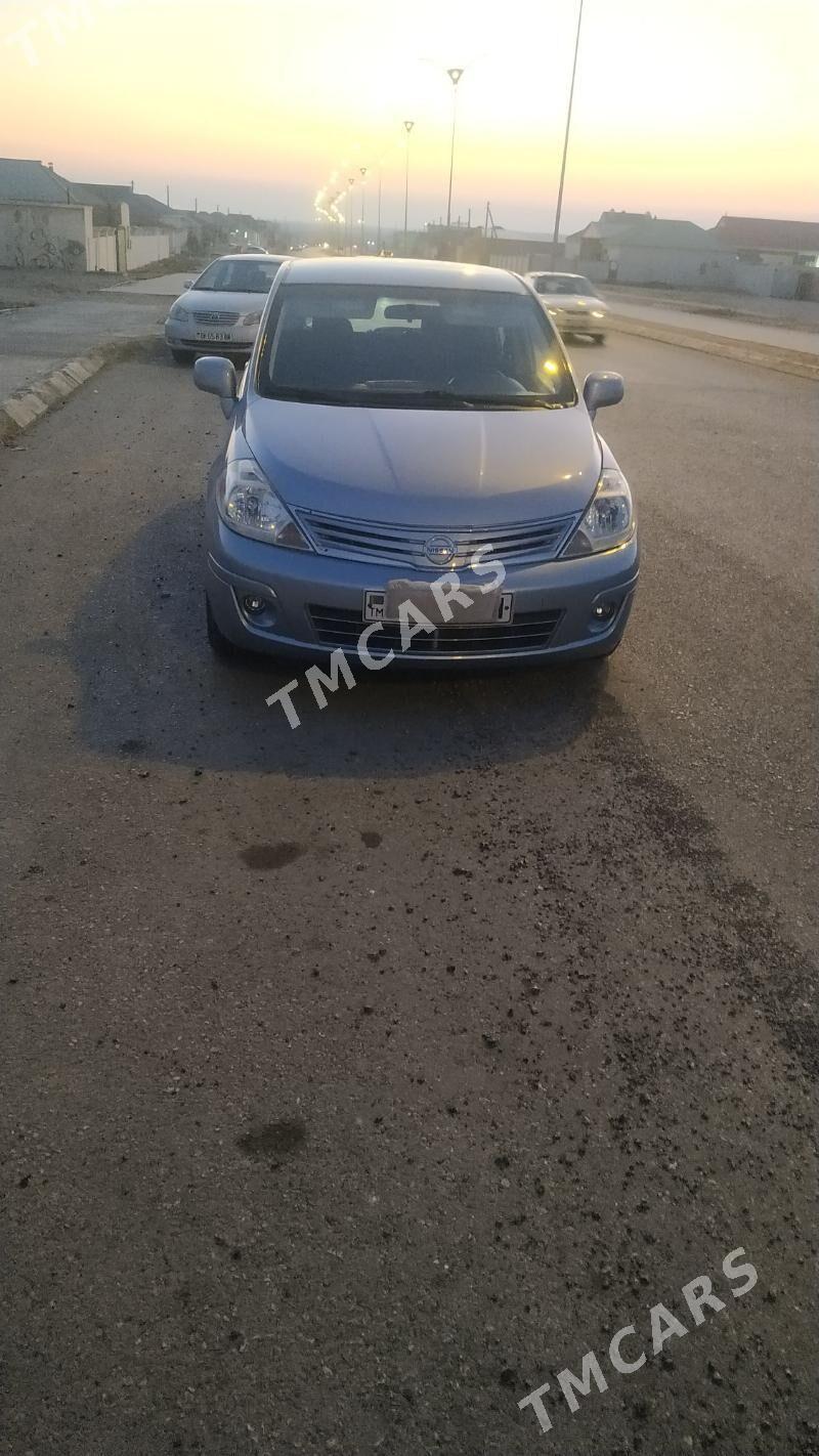 Nissan Versa 2010 - 100 000 TMT - Balkanabat - img 2