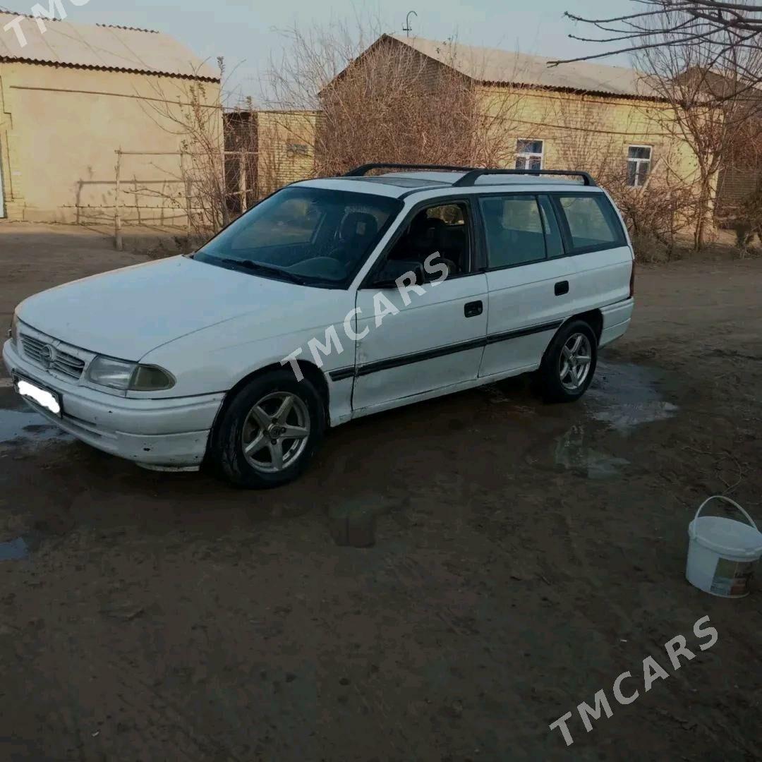 Opel Astra 1994 - 18 000 TMT - Mary - img 2