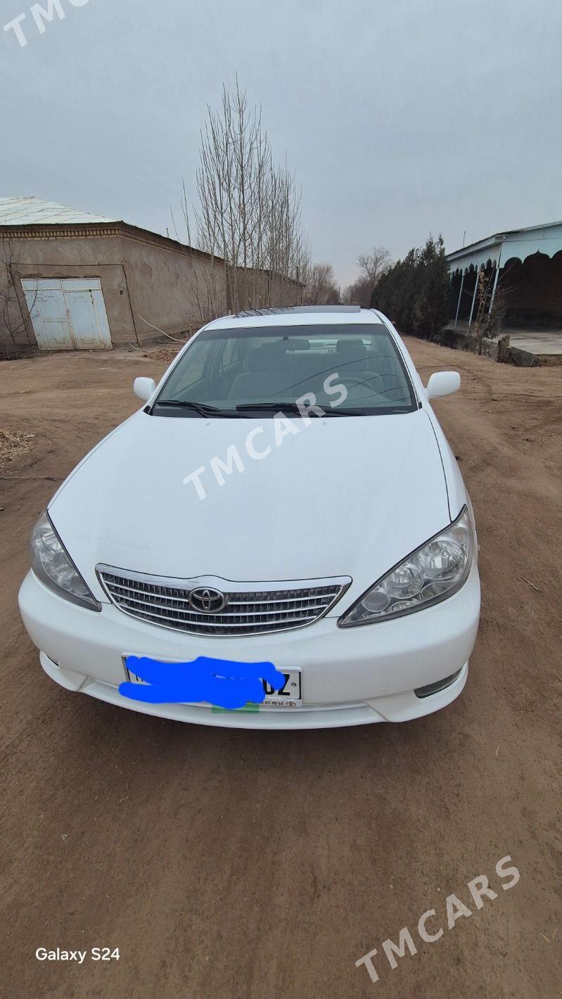 Toyota Camry 2002 - 165 000 TMT - Губадаг - img 2