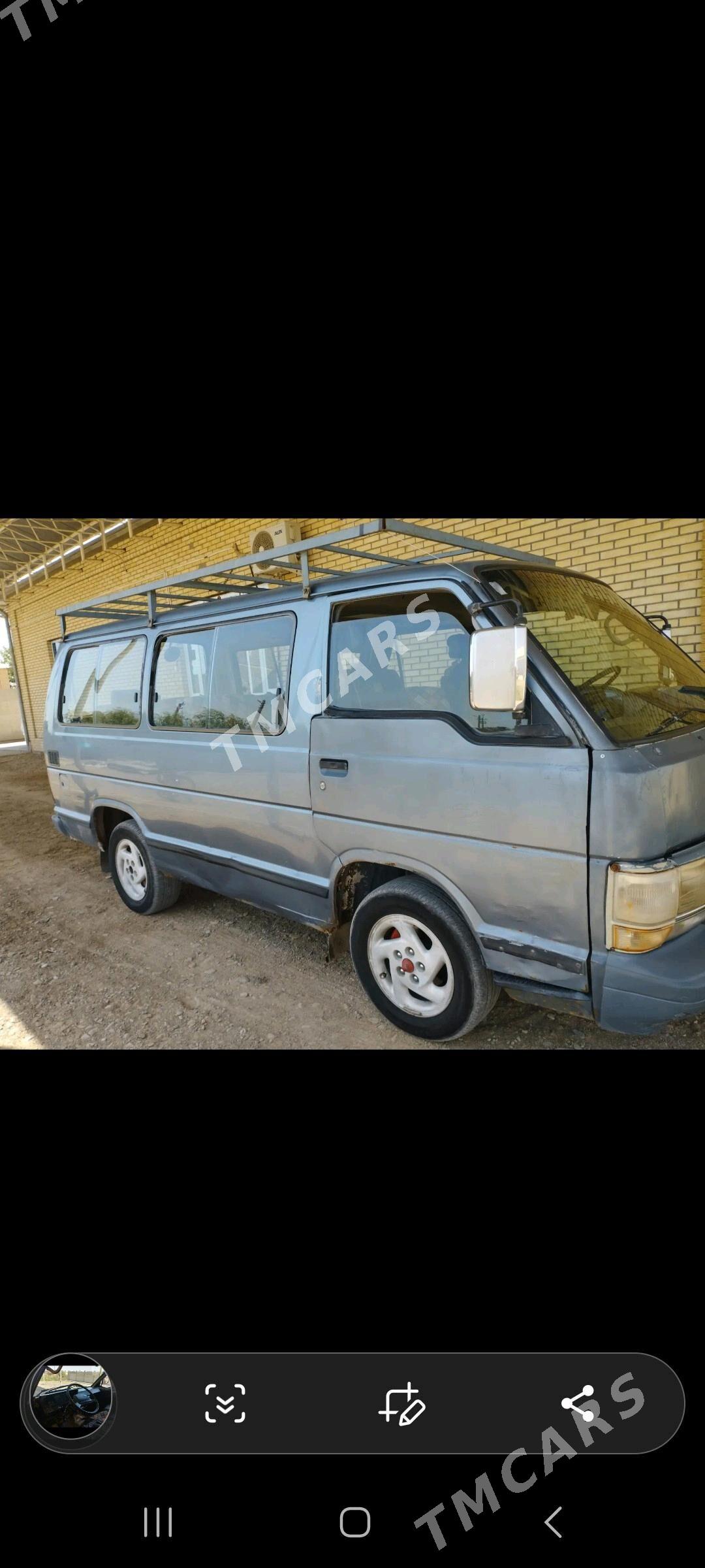 Toyota Hiace 1989 - 32 000 TMT - Mary - img 3