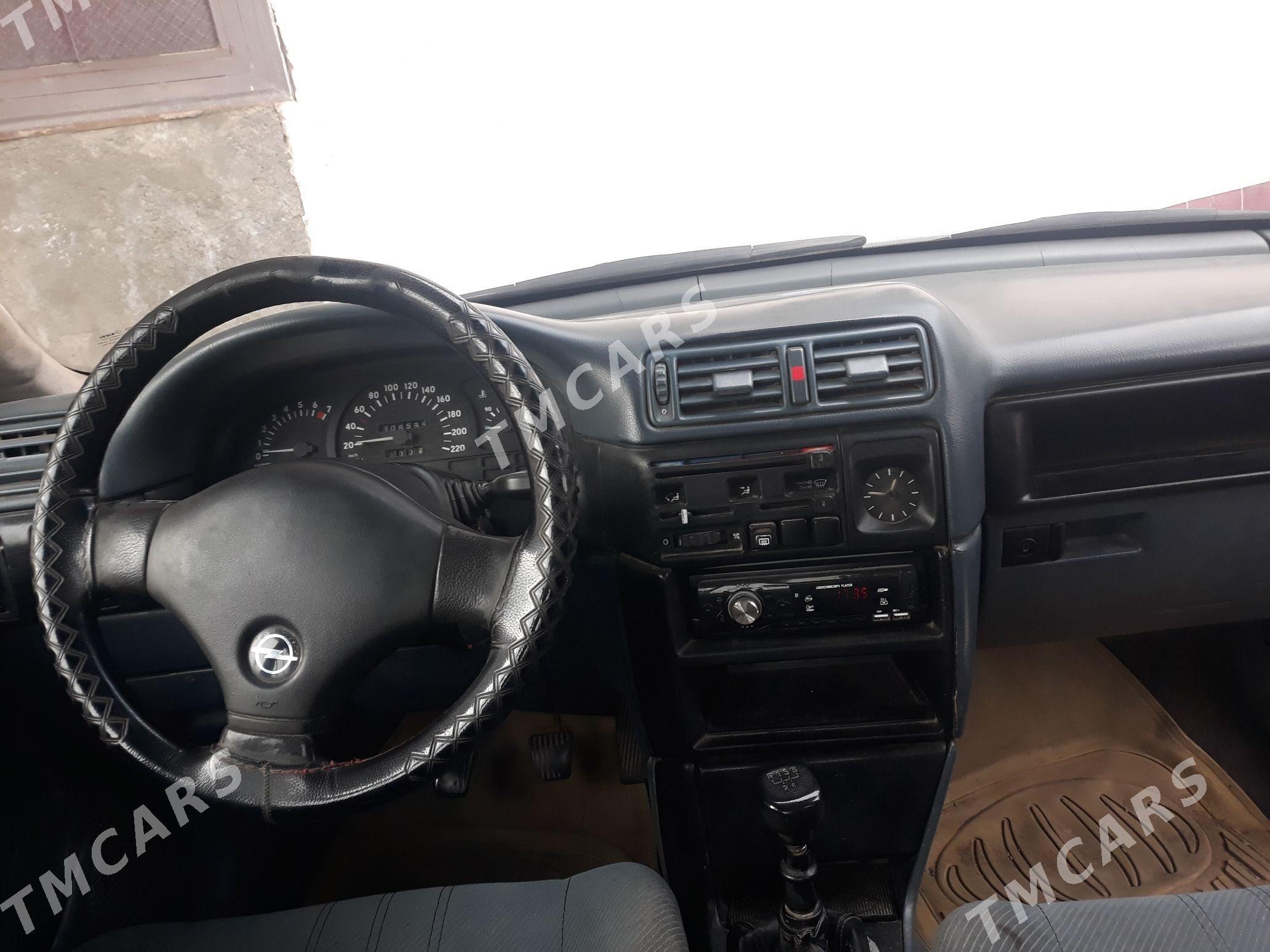 Opel Vectra 1992 - 20 000 TMT - Daşoguz - img 5