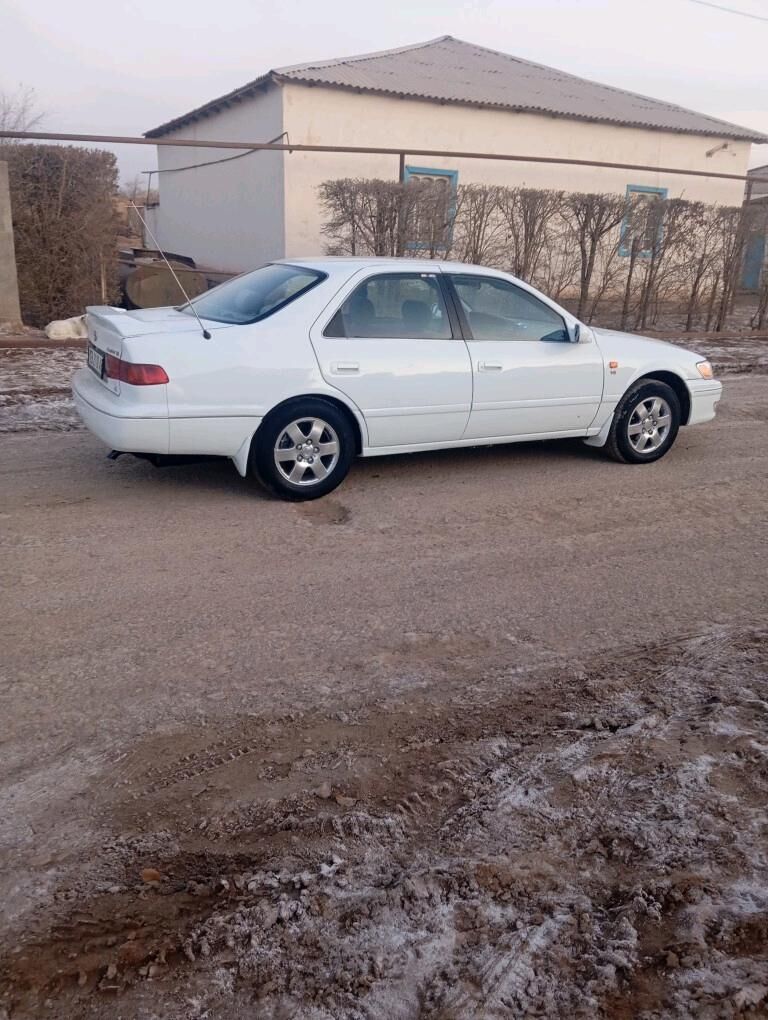 Toyota Camry 1998 - 100 000 TMT - Теджен - img 8