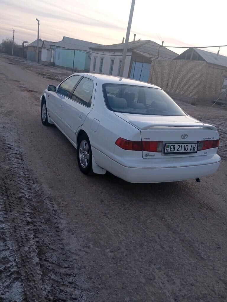 Toyota Camry 1998 - 100 000 TMT - Теджен - img 7