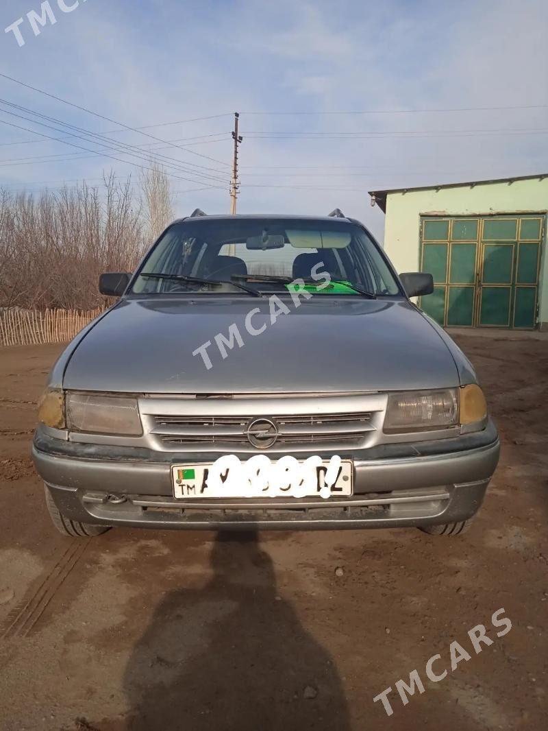 Opel Astra 1991 - 30 000 TMT - Gubadag - img 4