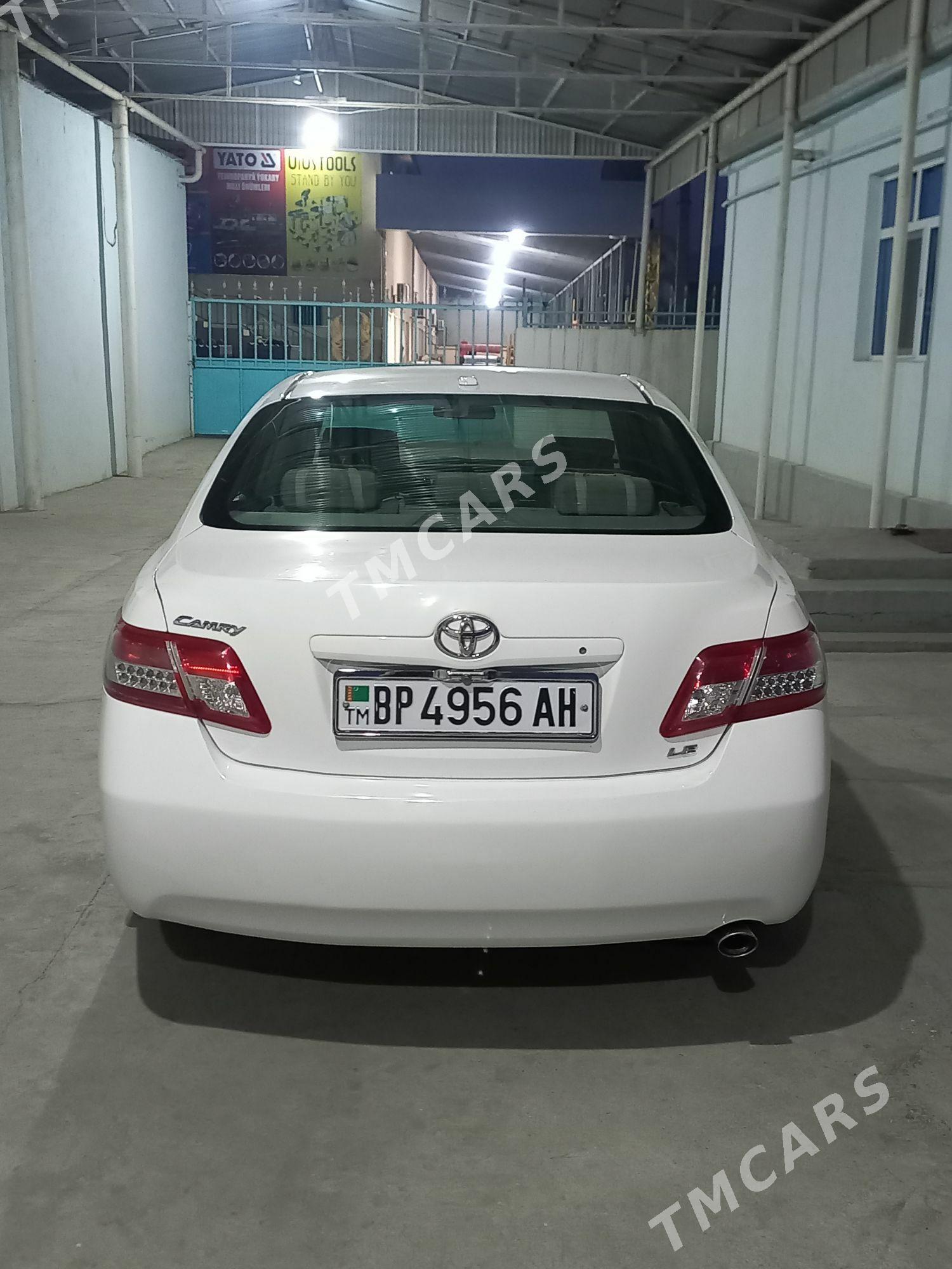 Toyota Camry 2010 - 195 000 TMT - Гёкдепе - img 4