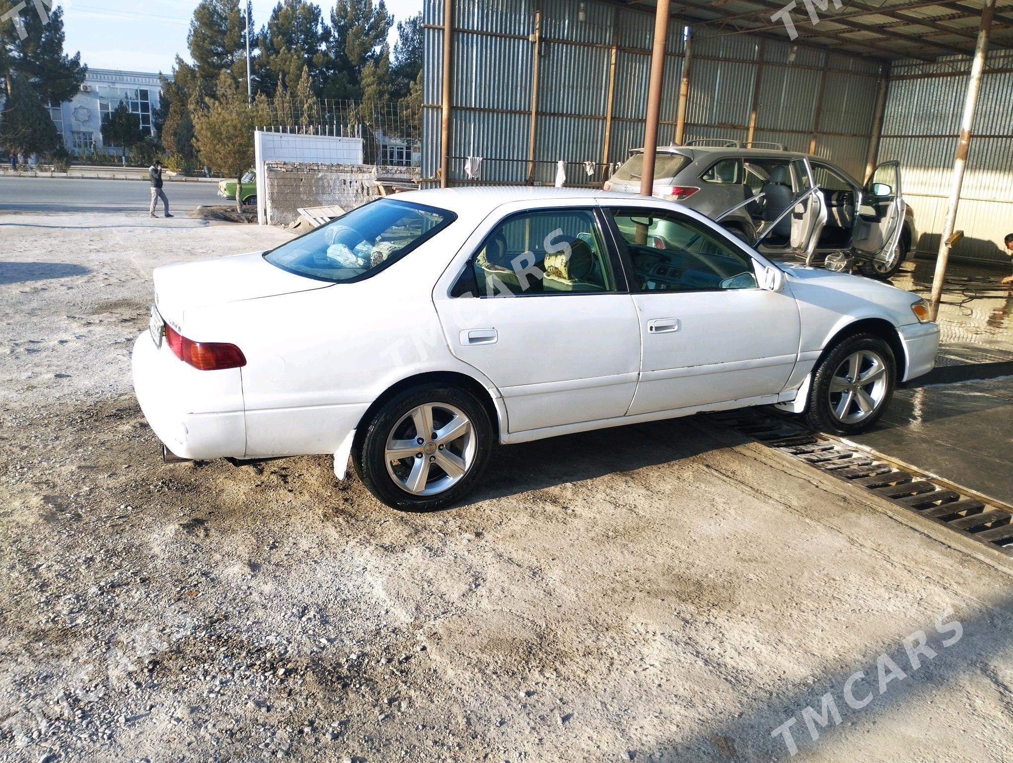 Toyota Camry 2000 - 90 000 TMT - Mary - img 8