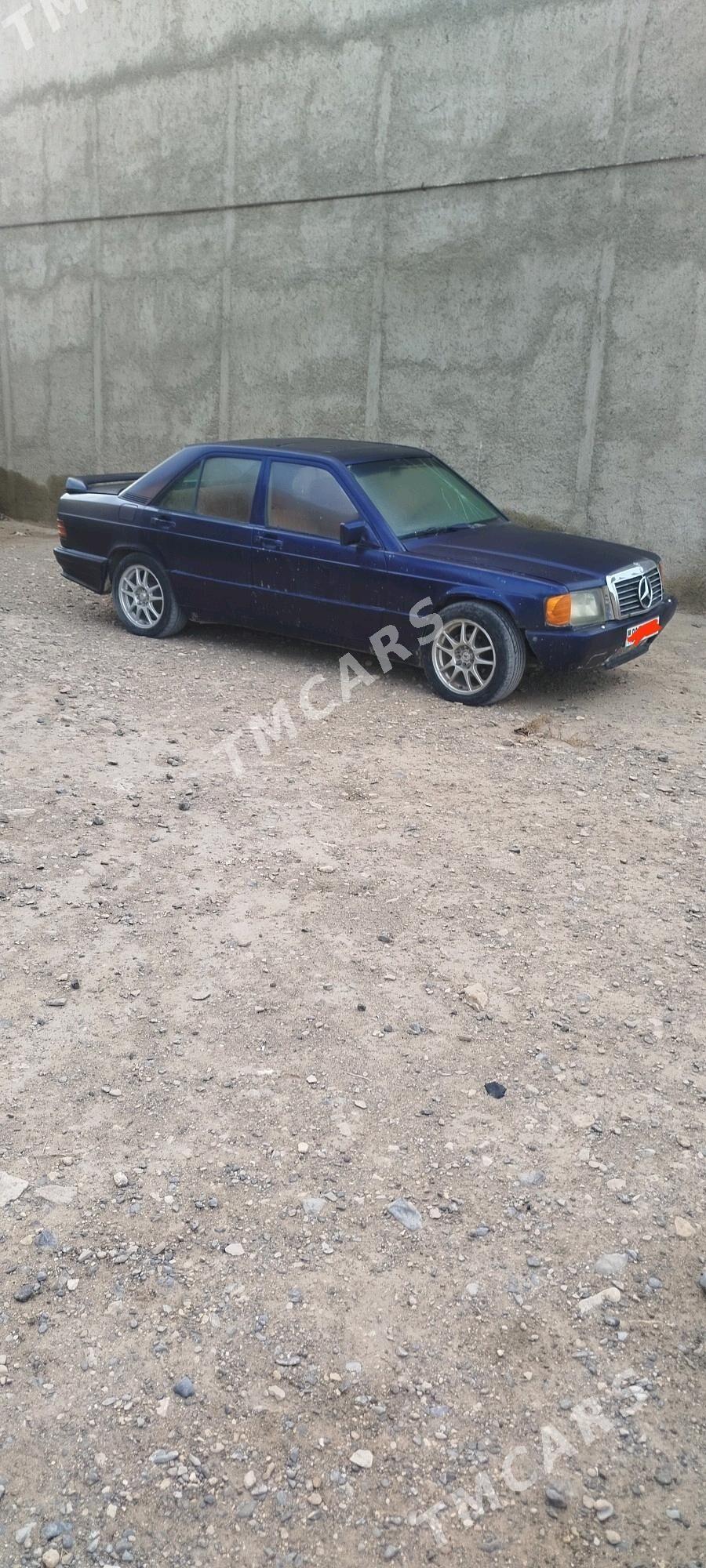 Mercedes-Benz CLA 1986 - 5 000 TMT - Gyzylarbat - img 2