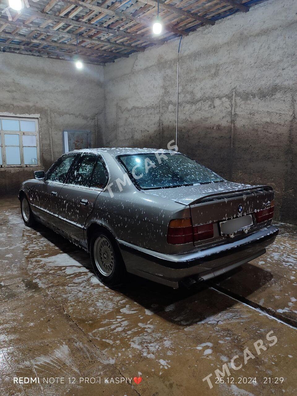 BMW E34 1989 - 60 000 TMT - Балканабат - img 3