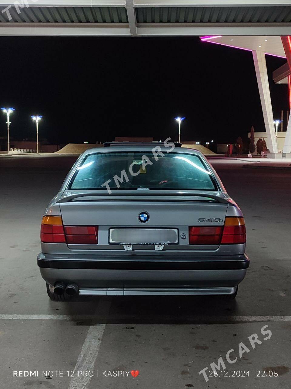 BMW E34 1989 - 60 000 TMT - Балканабат - img 9