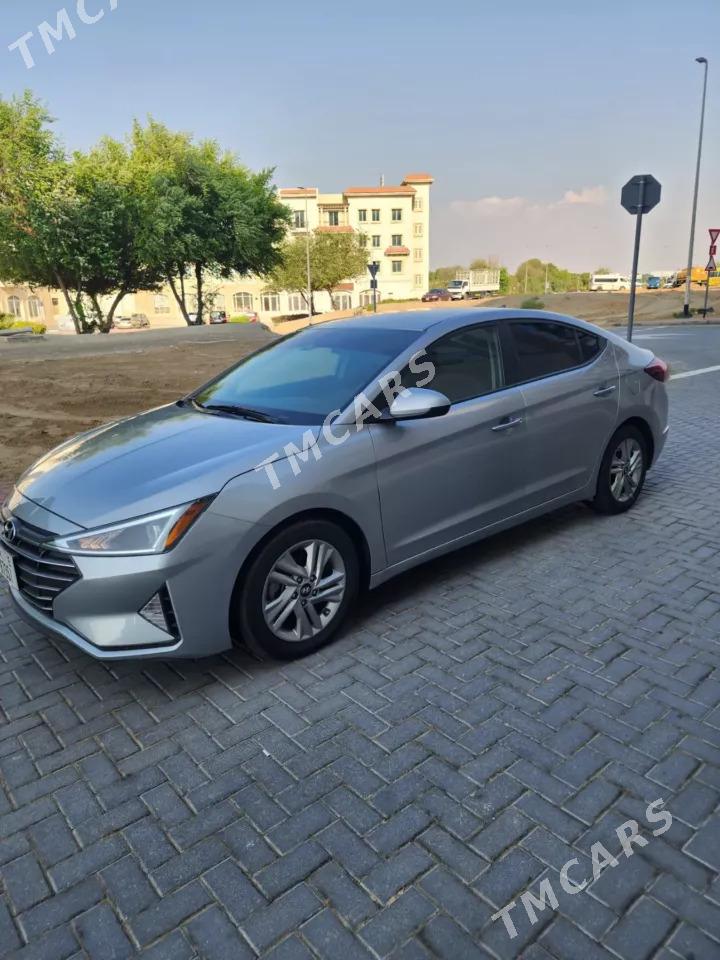 Hyundai Elantra 2019 - 220 000 TMT - Sakar - img 3