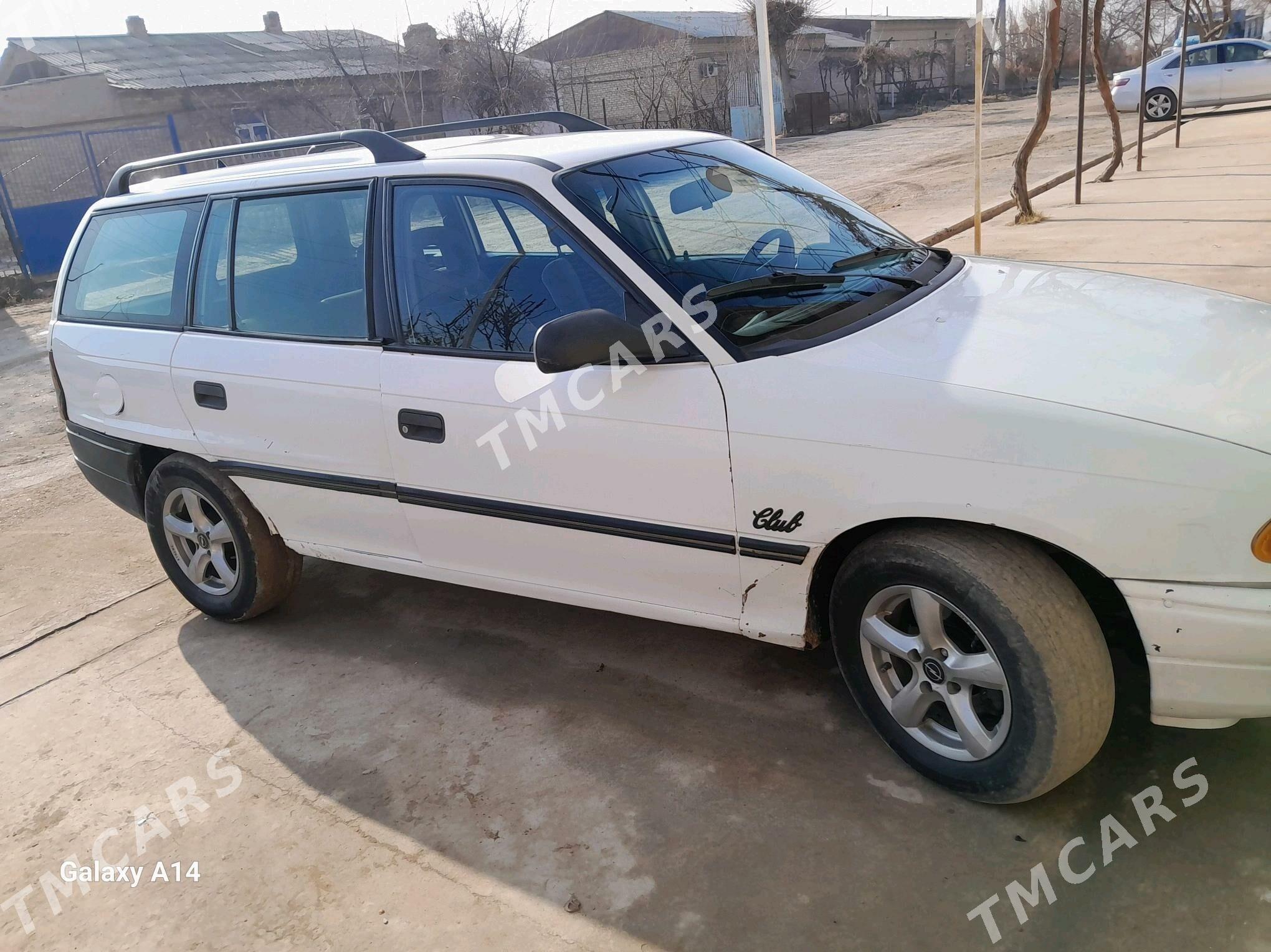 Opel Astra 1991 - 30 000 TMT - Türkmenabat - img 2