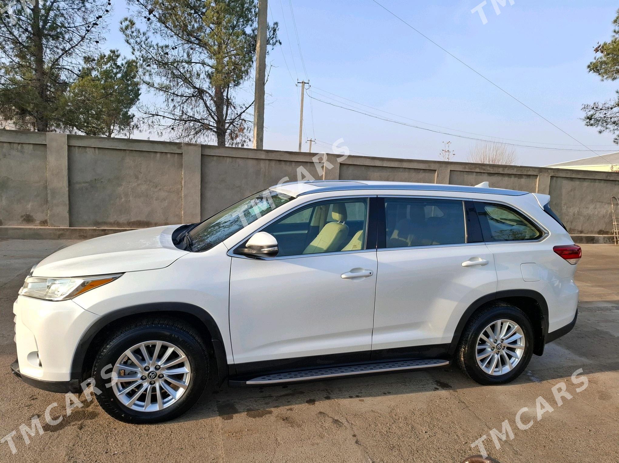 Toyota Highlander 2019 - 490 000 TMT - Kerki - img 6