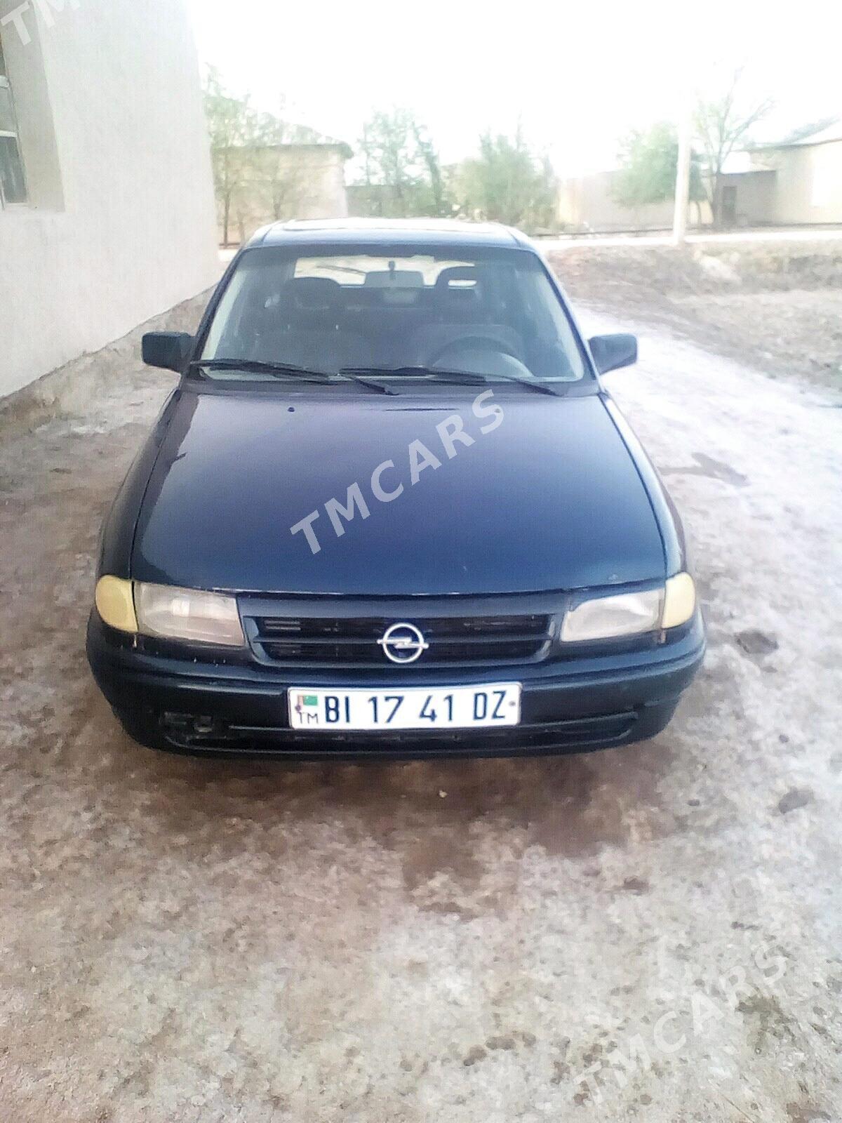 Opel Astra 1994 - 30 000 TMT - етр. Туркменбаши - img 2